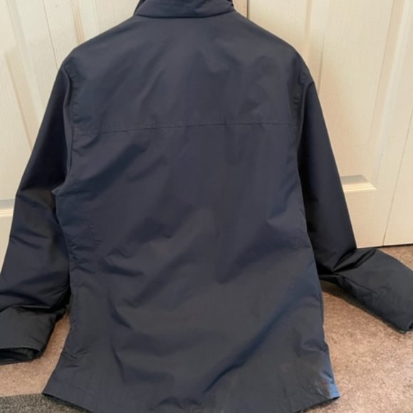 Hollister All Weather Jacket - Size Medium -but fits very snuggly-more like Smal - Picture 2 of 5